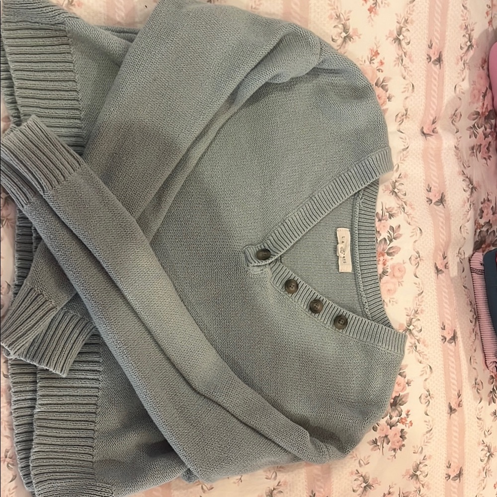 La Hearts Blue V-Neck Sweater with Ribbed Detailing